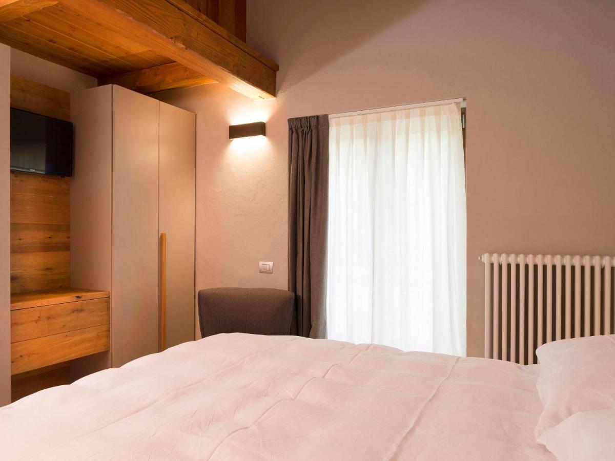 3 Chalets Aparthotel Breuil-Cervinia Exterior photo