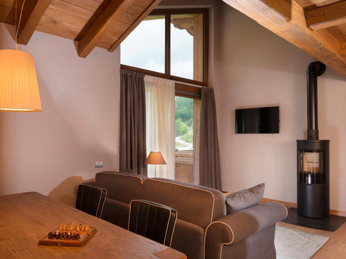 3 Chalets Aparthotel Breuil-Cervinia Exterior photo