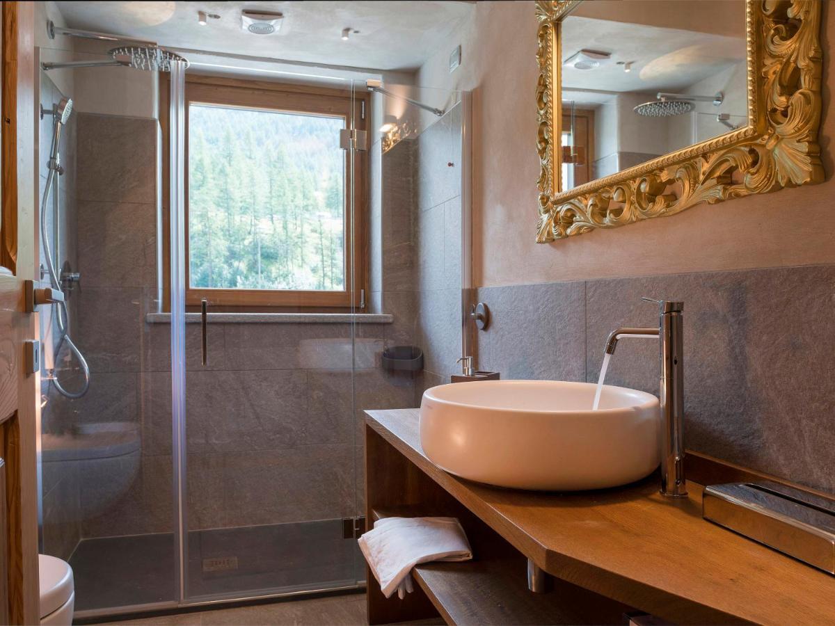 3 Chalets Aparthotel Breuil-Cervinia Exterior photo